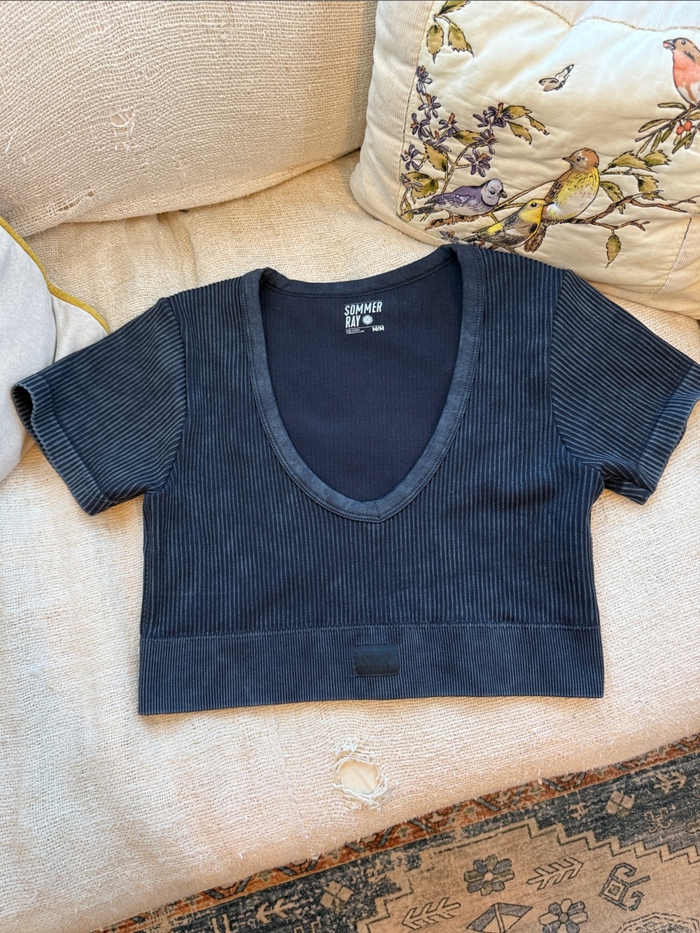 Sommer Ray Ribbed Seamless Crop Top Dark Gray V Neck Athleisure M